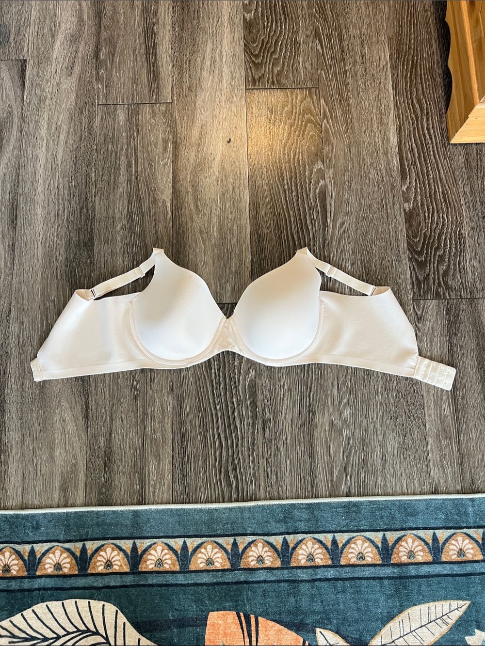 Haven Well Cream T-Shirt Bra with Light Padding